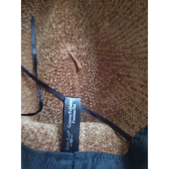 Britt’s Knits Getaway Panama Hat Brown Foldable Chenille Women's NWT - Picture 5 of 6